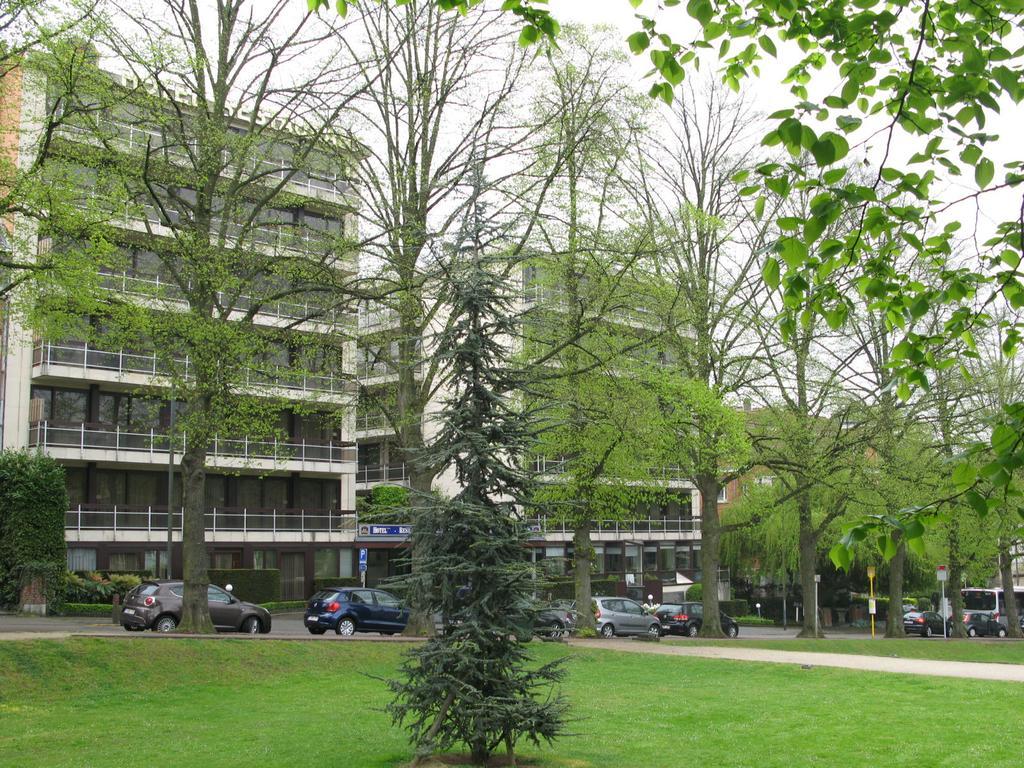 Hotel Best Western County House Saint-Gilles Exterior photo